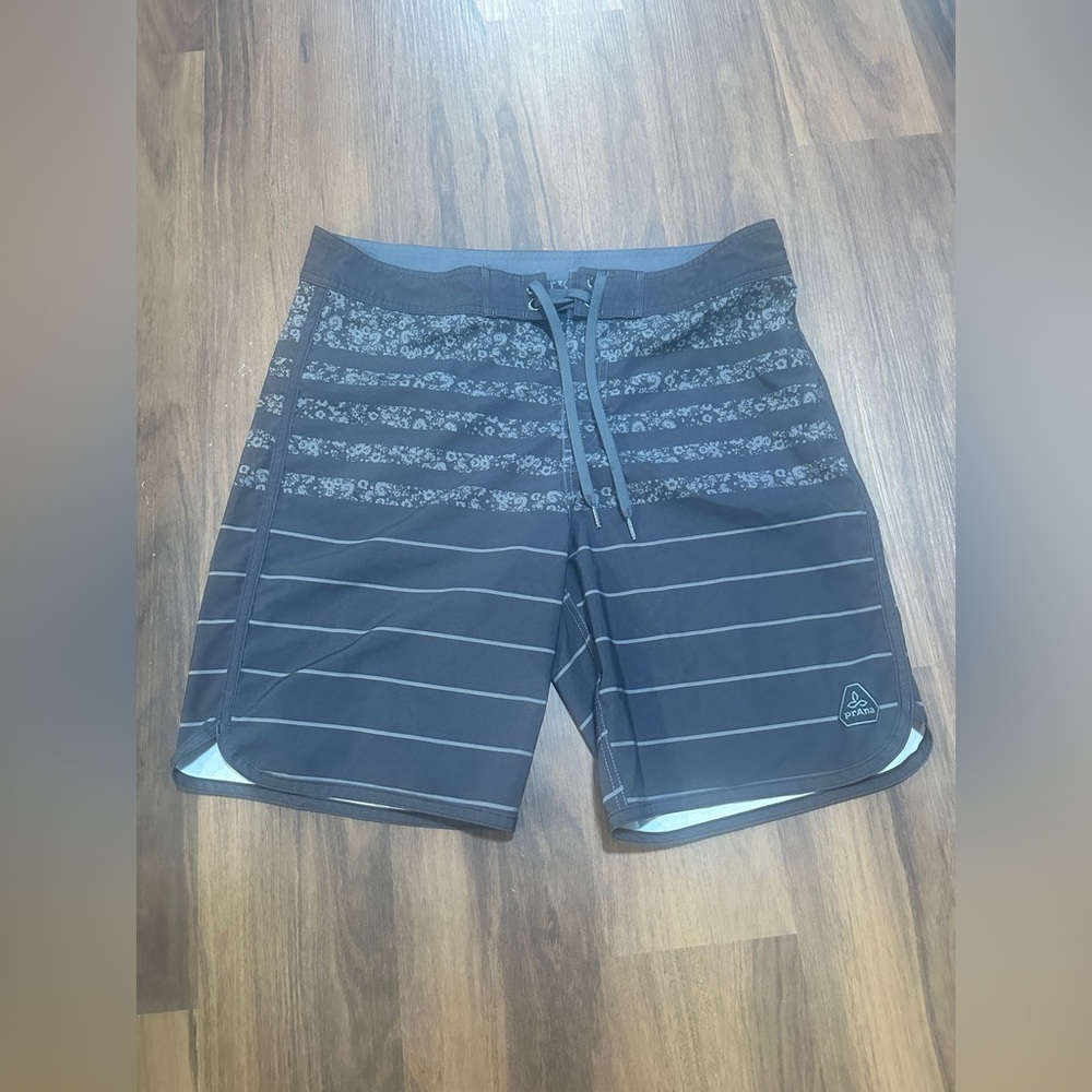 prAna High Seas Men's Gray Striped Swim Board Shorts